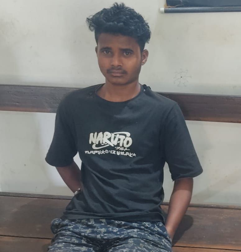 अबोध मासूम के साथ दरिंदगी: प्रतापपुर में 5 वर्षीय बच्ची से हैवानियत, इंसानियत हुई लहूलुहान। 2 img 20251105 wa0002173213167798447676